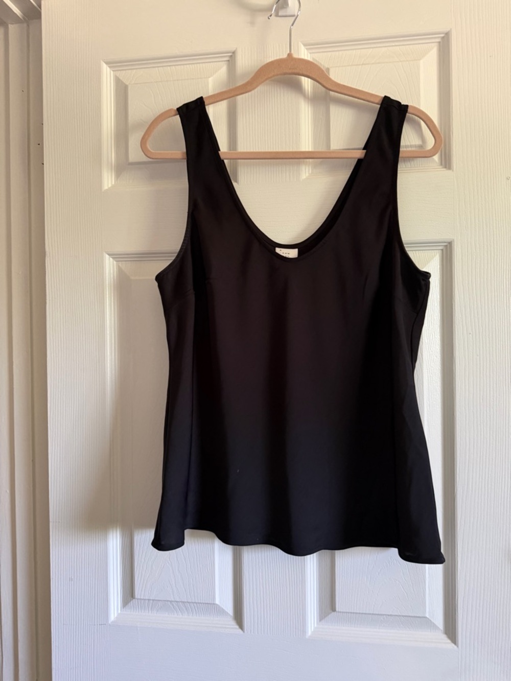 Women's Black Sleeveless Tank Top